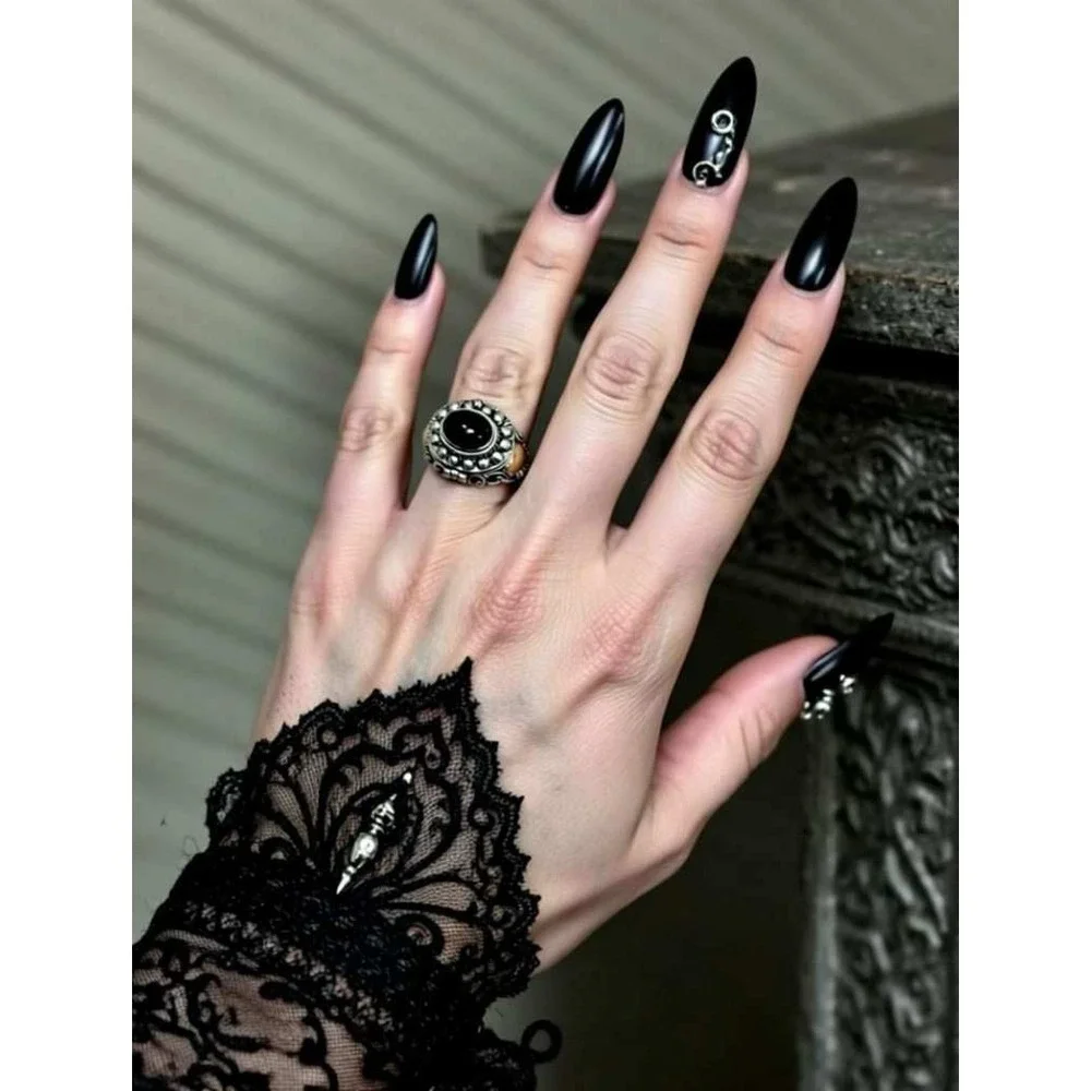 Vintage 1990's Black Onyx Poison Ring Sterling Silver Locket Ring sz 6.5